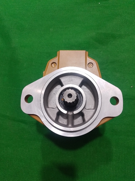 BƠM NÂNG HẠ BEN D41-3/5/6 13T*NHÔM 1 KHOANG 50 * QUAY TRÁI*ĐG DẦU 2 BÊN ( CÓ NG GỌI B SỐ) - XP