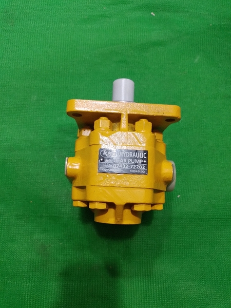BƠM SỐ D50/53/58/65 13T*4BL D24*105 Q.PHẢI K42   KXN003283 TỐT /26