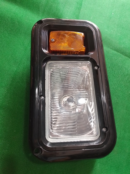 ĐÈN PHA S130/140/ 200 TRÁI - ĐEN