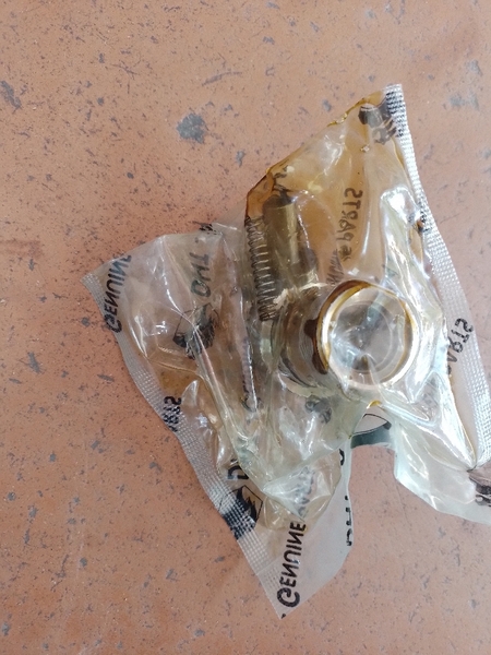 VAN CHỐNG TỤT DX210 DX300 - TN