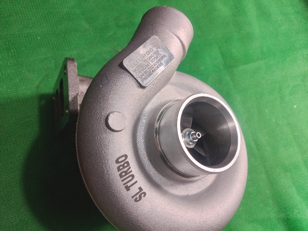 TUR BO SK200-3/4/5/6 6D34 - SLcổ gió 54*60, cổ hút 37*52, cổ xả 3BL tâm 78 d62, đế 45*87
