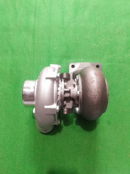 TUR BO PC200-5/6D95-GARRET.ĐẾ(71*82) CỔ HÚT(45*53) CỔ GIÓ(66*76)