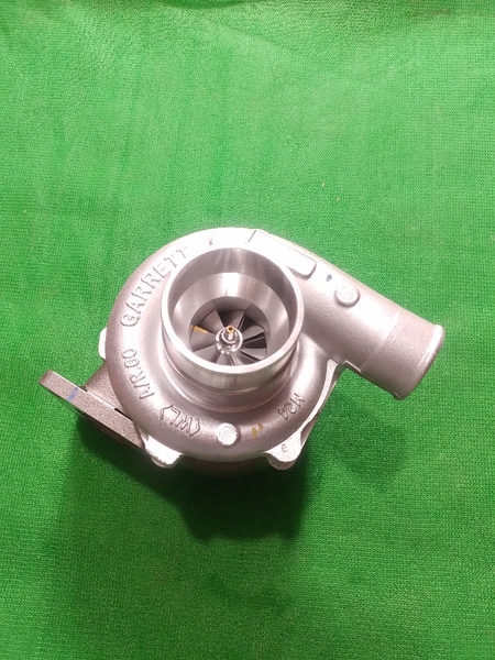 TUR BO PC200-3/6D105 /TO4B59 .đế 70*82* cổ hút 43*51*cổ gió 69*76 GARET ĐỎ BH 03 THÁNG ( KÈM ĐK)