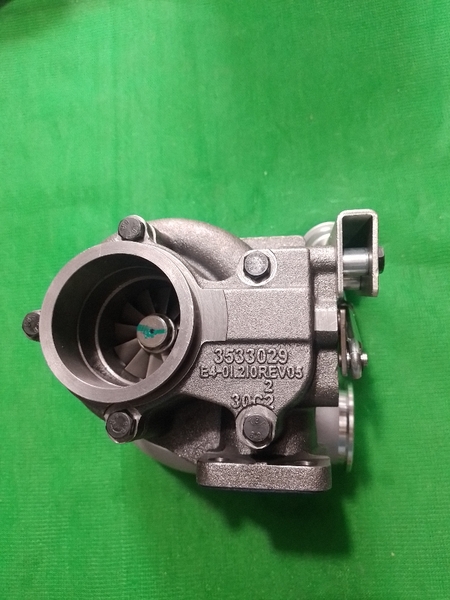 TUR BO  PC200-7 220-7 HX35W CÓ ĐIỀU TỐC CỔ LOE ĐẾ(45*86) CỔ HÚT(54*74) CỔ GIÓ(50*102) SL