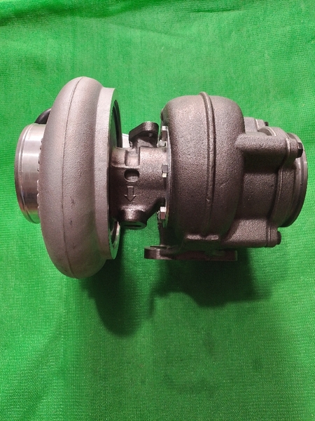 TUR BO PC300-7/8/6D114 HX40W CHÂN BÉ - VÒI LOE.ĐẾ (45*85)CỔ HÚT (50*74)CỔ GIÓ(94*103) - HOLSET BH 3 T