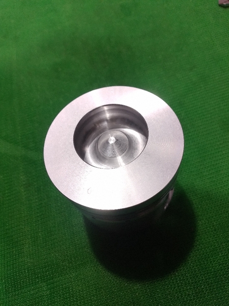 PISTON 4D95 B3.3 NẤM NỔ 50 CAO 84 IZUMI - N