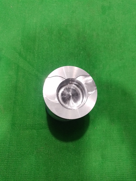 PISTON 6D95L VUÔNG (2121) NỔ 55 H94 IZUM-N