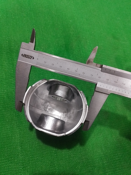 PISTON 4D84-1 ẮC 28 ĐỈNH BẰNG IZUMI