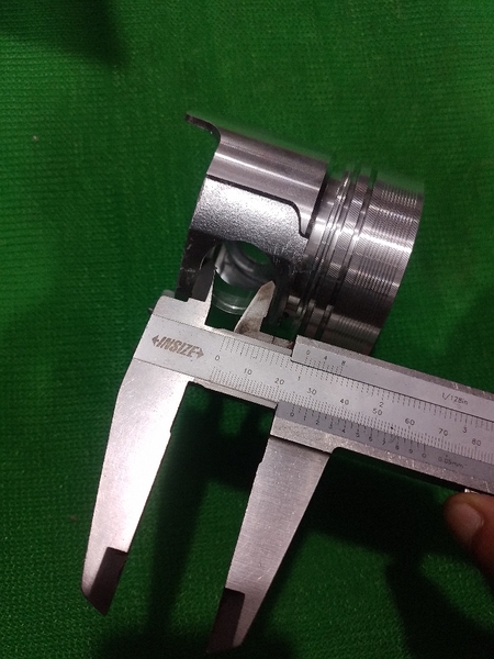 PISTON 4D84-2, ẮC ĐẾN ĐỈNH 37  IZUMI N