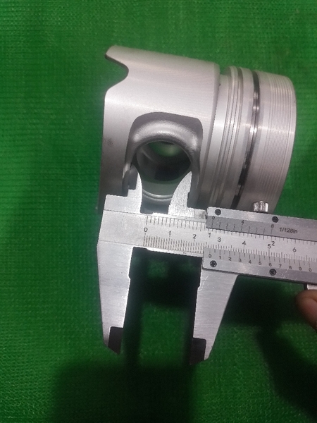 PISTON C240 3XM MAGURO