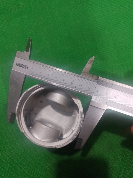 PISTON 3KR2 nổ vuông đỉnh nhọn