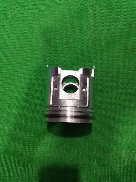 PISTON 4D94E 4TNE94 ĐỈNH NHỌN IZUMI NHẬT