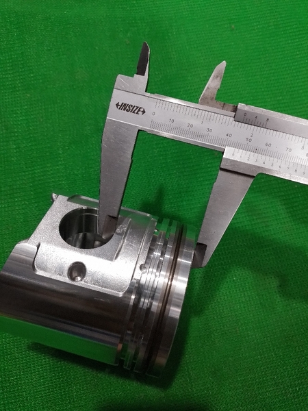 PISTON 4D94E ĐỈNH NHỌN HÃNG CLEVIT