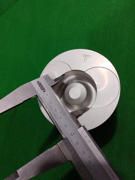 PISTON DB58 ắc 36,nổ tròn 54 DOOSAN-HQ