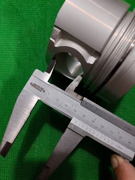 PISTON DB58 ắc 36,nổ tròn 54 DOOSAN-HQ