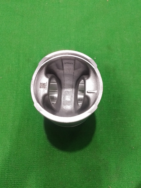 PISTON 6D114 IZUMI N66 ĐỈNH NHỌN THÂN TRẮNG KẸP THÉP