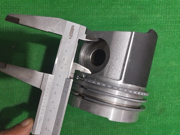 PISTON 6D108 nổ tròn 66 đỉnh nhọn KONEKS