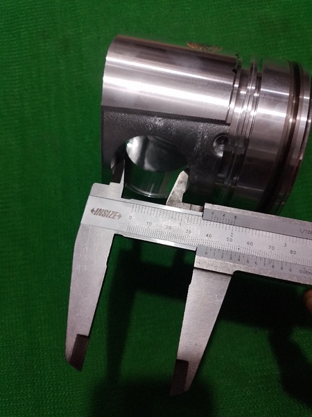 PISTON 6D102/4D102 HÃNG CLEVIT NỔ 51