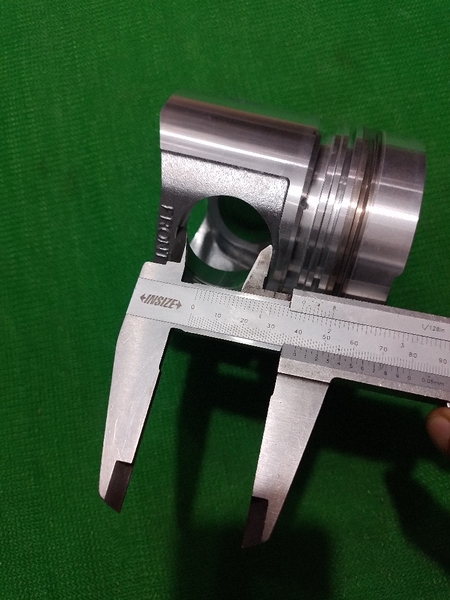 PISTON S6D105 HÃNG CLEVIT