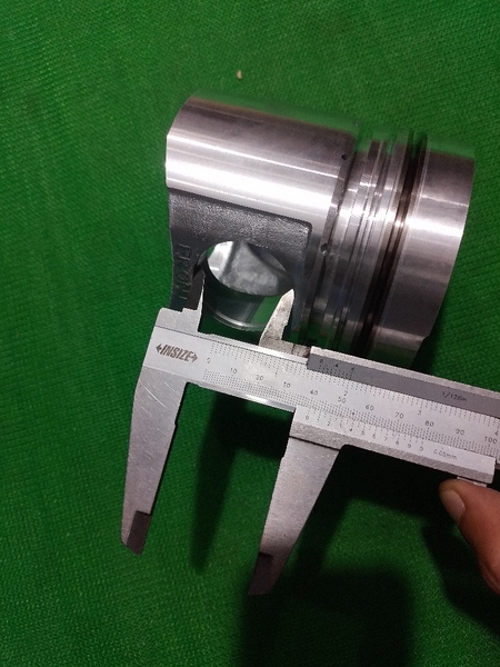 PISTON S6D105 IZUMI-N