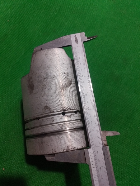 PISTON 6D22 nổ tròn 70 đỉnh nhọn TQ