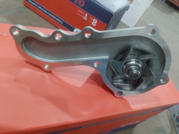 BƠM NƯỚC XE NÂNG 4FE1 (5- 13610-202-0) - TD