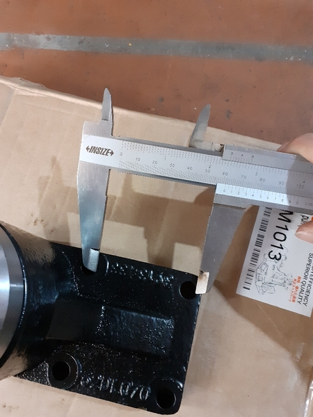 BU LY BƠM NƯỚC 6D102/PC200-6/7 (TRÊN HỘP GI ĐẦU TRỤC CÁNH QUẠT )