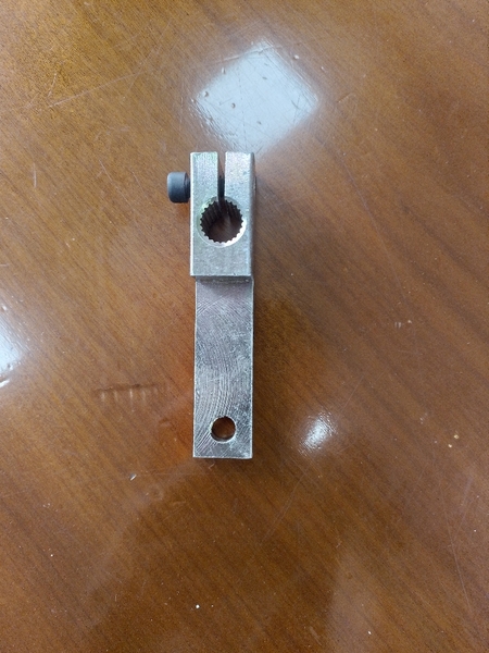 KẸP MÔ TƠ GA SK200-6 / KY0592