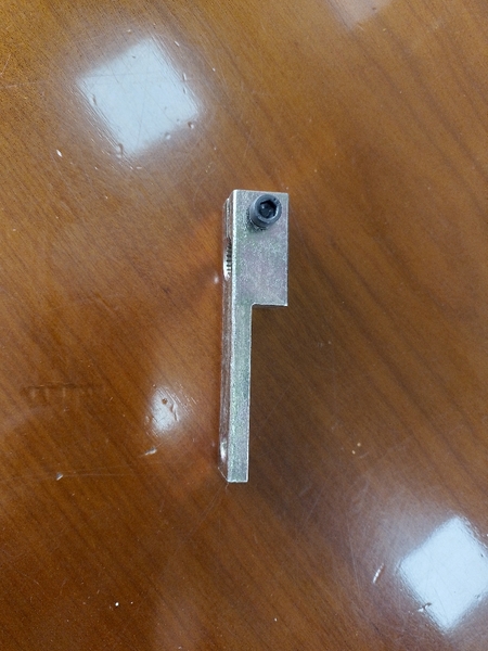 KẸP MÔ TƠ GA SK200-6 / KY0592
