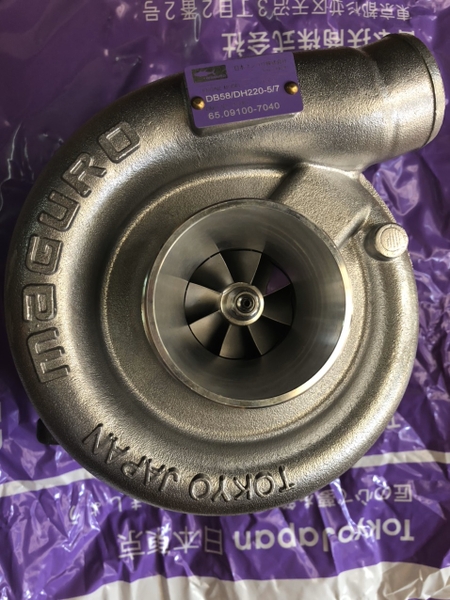 TUR BO DH220-5 S140-5 DB58  H1C SL- c gió 67*76, cổ hút 41*51, cổ xả 4bl tâm 88, đế 45*86