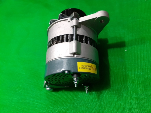 MÁY PHÁT PC300-7 6D114 8 rãnh*2tai cân tâm 200*háng 102 AMKS