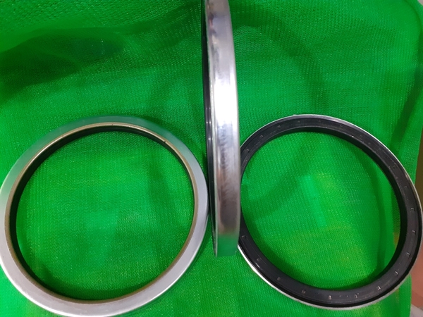PHỚT MAY Ơ S200-3/5 R2000  167.8*198*15.5 DB -HQ-08