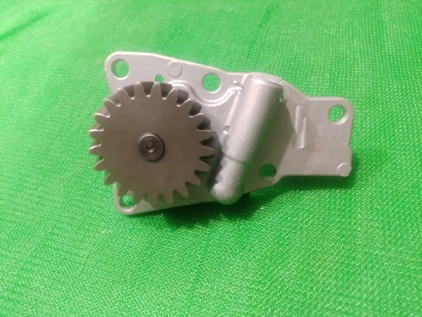BƠM NHỚT 6D95/4D95 H21- TPIZUMI- BH