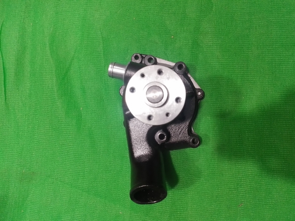 BƠM NƯỚC 6BG1T EX200-5 6 LỖ CAO 165 (4BG1 SK135 ) - KHS