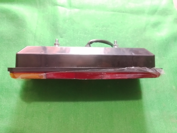 ĐÈN HẬU DH130-5/200-5 -  TRÁI