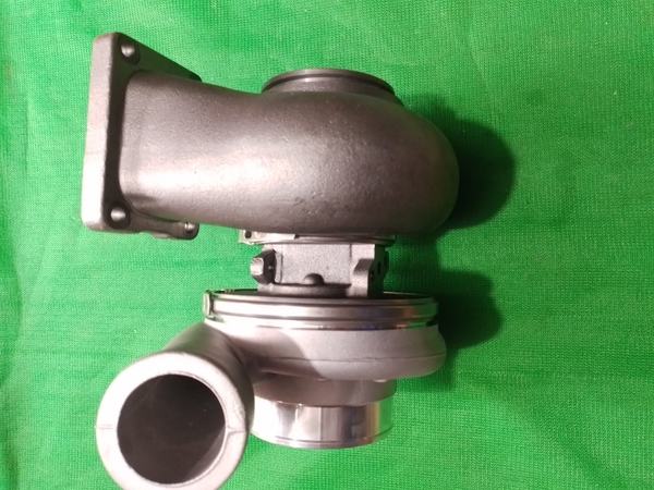 TUR BO PC400-7/ 6D125 CỔ TO-HOSET CỔ ĐÚT.ĐẾ(70*113) CỔ HÚT(56*80) CỔ GIÓ(98*116)