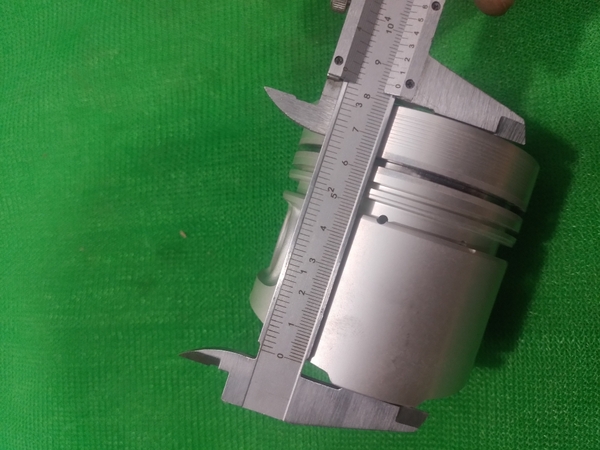 PISTON C240 3XM MAGURO