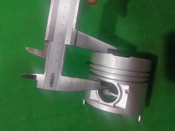 PISTON TD27 ắc 26 đỉnh trái tim IZUMI