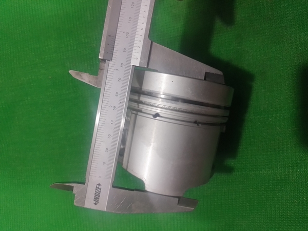PISTON TD27 ắc 30 đỉnh trái tim IZUMI