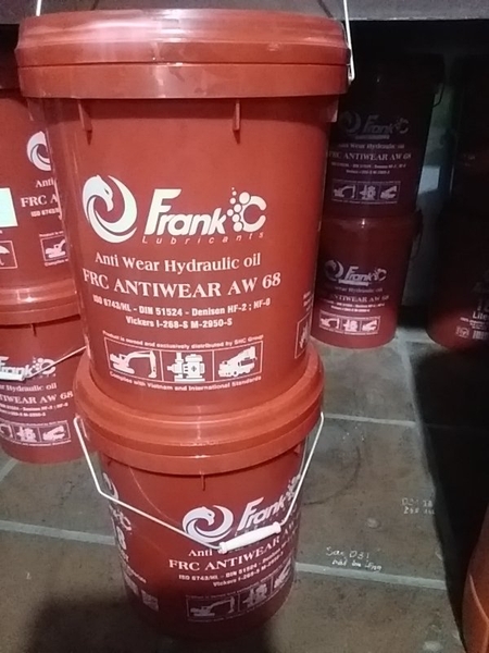 DẦU THUỶ LỰC AW68 / HM68 - ANTIWEAR 18 LÍT ( XÔ ĐỎ ) LOẠI TỐT