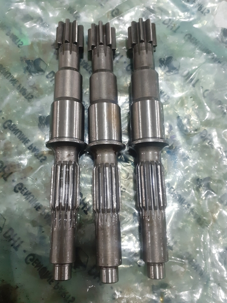 TRỤC BƠM QT PC40/50 9T*15T*L188