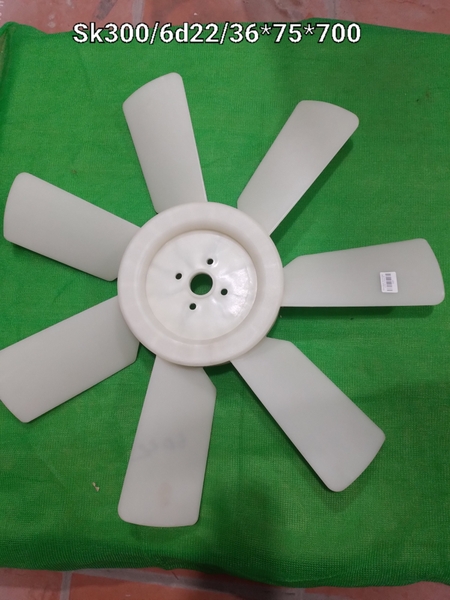 CÁNH QUẠT SK300/ 6D22: 7C*36*75*700*4 LỖ