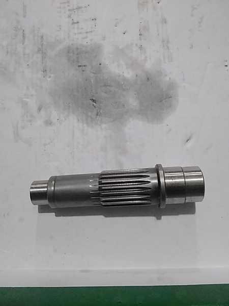 TRỤC BƠM D/C PC40 14T*19T*L114 ABG