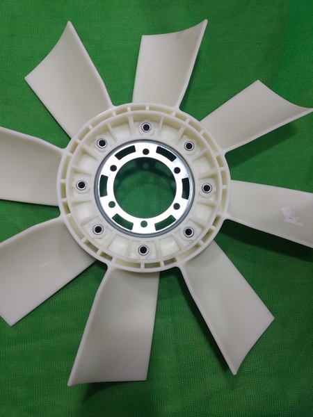 CÁNH QUẠT R2000/ 6D16 8C*650 6*128 -09
