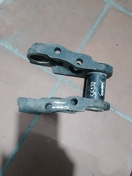 MẮT XÍCH SK220/CAT 325: 129*179 B203 CH
