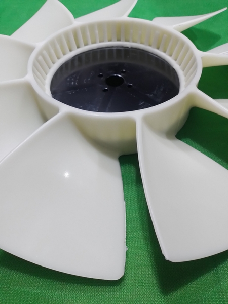 CÁNH QUẠT DH130-5/DH220-5 DB58: 9C*620 60*4 d32 - ZT