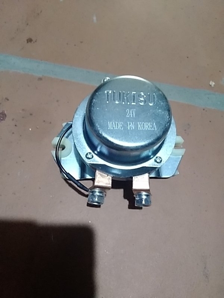 CẮT MÁT ĐIỆN 24V - TỐT  BB