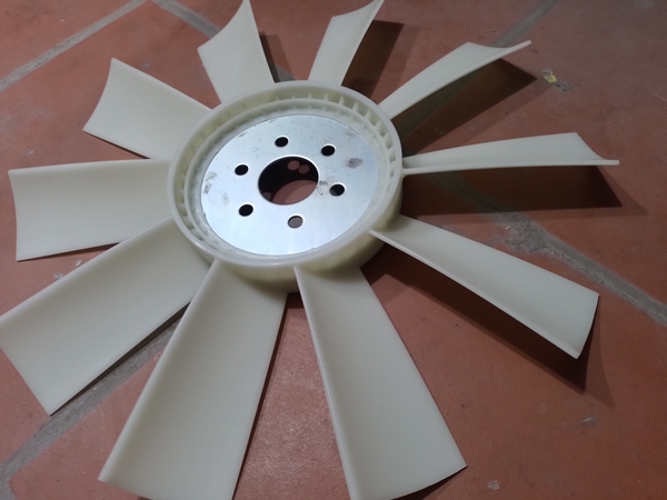 CÁNH QUẠT 4D95 PC75 CÁNH CẢI TIẾN 10C*520 6L*88 - BM