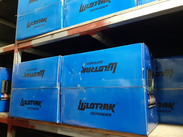 MỠ TUÝP 400GR*30 (180 D) TUÝP  WILDTRAK ( THÙNG MÀU XANH)