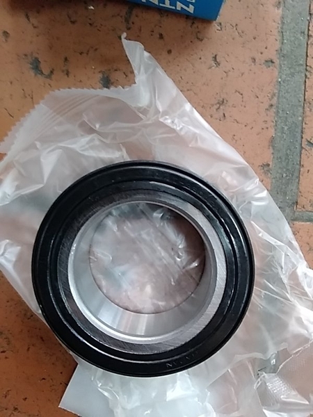 BI 33012 A 60*95*27 NTN (CÓ PHỚT CHẶN CR-1252L)